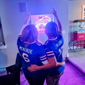 Meet your Posher, Denise